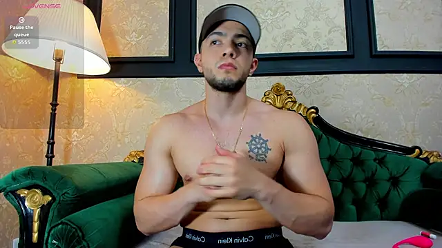 Snapshot of GrantBlake chatting on November 14, 2025, 6:23 am GrantBlake online show from November 14, 2025, 6:23 am