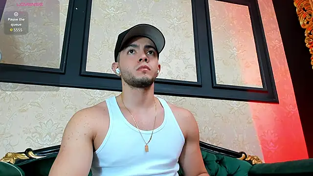 Snapshot of GrantBlake chatting on February 12, 2026, 6:08 am GrantBlake online show from February 12, 2026, 6:08 am