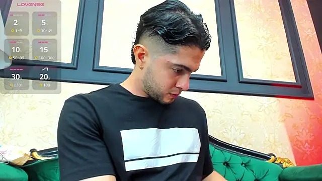 Snapshot of GrantBlake chatting on March 3, 2026, 6:19 am GrantBlake online show from March 3, 2026, 6:19 am