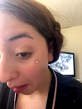 Snapshot of Baby__Otaku chatting on September 12, 2025, 5:13 pm Baby Otaku online show from September 12, 2025, 5:13 pm