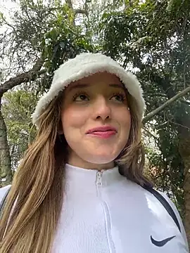 Snapshot of Baby__Otaku chatting on February 28, 2026, 5:25 pm Baby Otaku online show from February 28, 2026, 5:25 pm