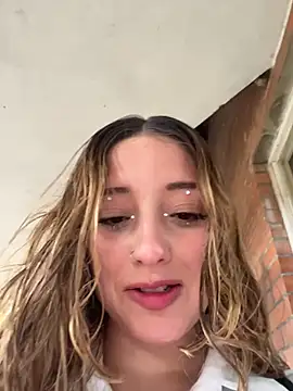 Baby  Otaku online show from March 12, 2026, 5:08 pm