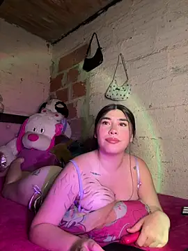 Hell luna online show from April 6, 2026, 4:57 am