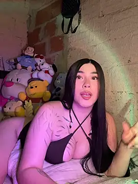 Snapshot of Hell_luna chatting on June 12, 2026, 5:06 am Hell luna online show from June 12, 2026, 5:06 am