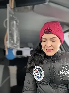 MeekyRich online show from March 13, 2026, 2:07 am