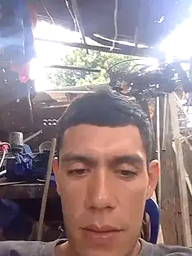 Snapshot of Lunailuminada chatting on March 21, 2025, 8:50 pm Lunailuminada online show from March 21, 2025, 8:50 pm