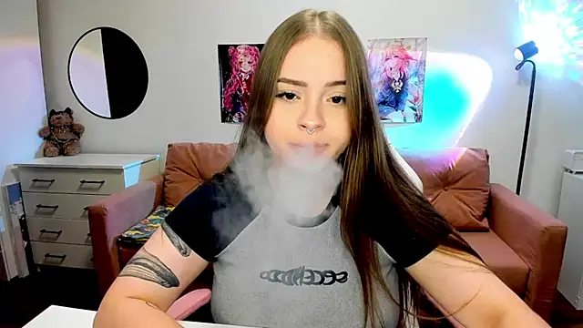 mistress lain online show from September 17, 2025, 9:05 pm