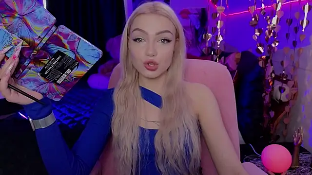 LinaLirian online show from March 21, 2026, 8:19 am