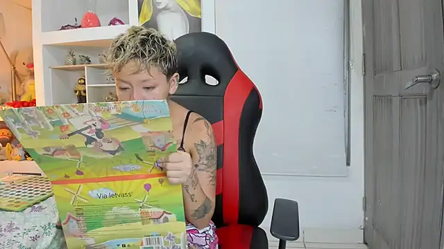 angels petite  online show from September 28, 2025, 2:39 am