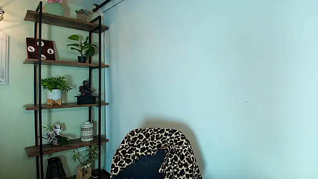  Victoria Collins online show from February 11, 2026, 10:53 am