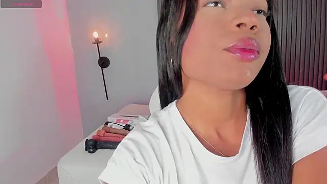 ciara blake online show from June 19, 2026, 8:01 pm