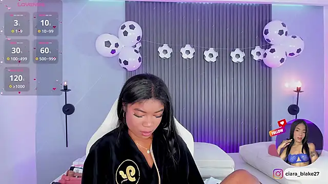 ciara blake online show from June 26, 2026, 7:40 pm