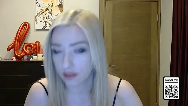 Wild Silk Desire online show from March 31, 2026, 5:13 pm