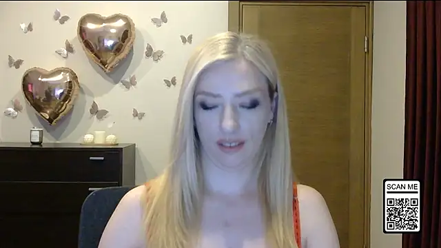 Snapshot of Wild_Silk_Desire chatting on June 7, 2026, 3:38 pm Wild Silk Desire online show from June 7, 2026, 3:38 pm