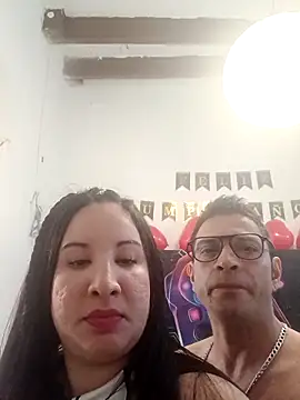 hotCOUPLEPETRA online show from March 20, 2026, 12:15 am