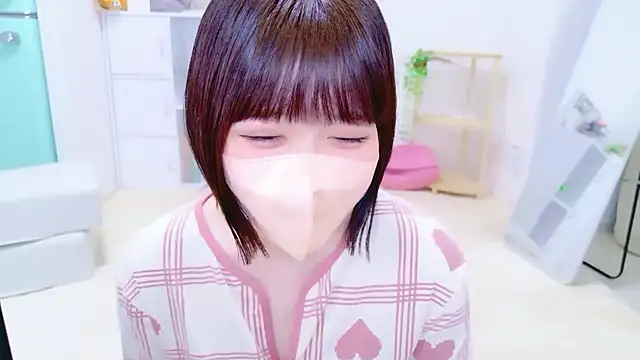  suika  online show from May 27, 2026, 11:29 am