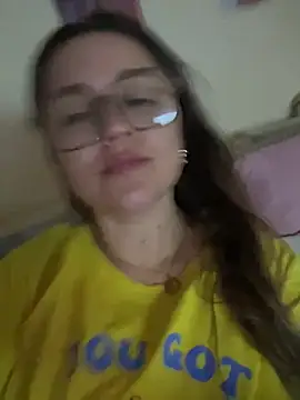 Snapshot of IvannaDivina chatting on April 9, 2026, 6:57 pm IvannaDivina online show from April 9, 2026, 6:57 pm