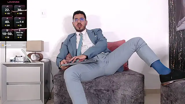 samuelcoopeer online show from December 18, 2025, 4:46 pm