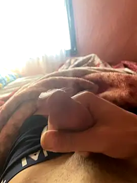 UncoolCaesium online show from November 3, 2025, 7:42 am