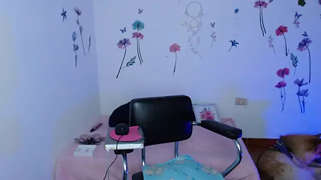 Snapshot of mariaana__222 chatting on February 28, 2026, 2:56 am mariaana 222 online show from February 28, 2026, 2:56 am