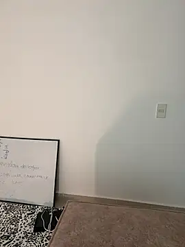 alissradiante1 online show from February 8, 2026, 2:59 am