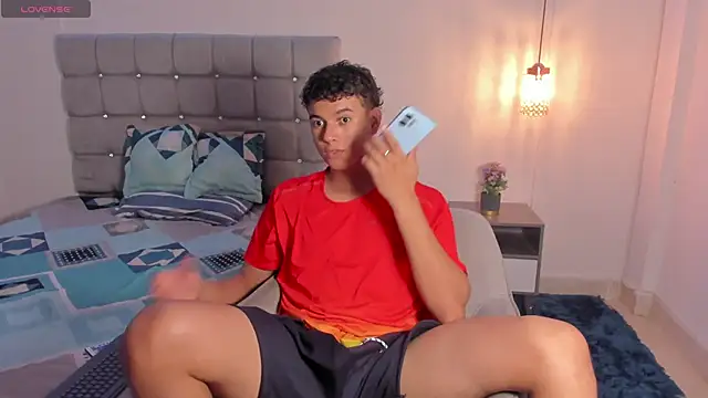 Santy Stump online show from October 30, 2025, 9:37 pm