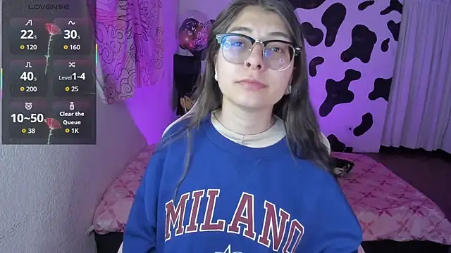 Snapshot of abbie_jensen_ chatting on October 1, 2025, 3:23 am abbie jensen  online show from October 1, 2025, 3:23 am