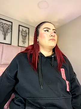 valt  online show from September 25, 2025, 8:56 pm