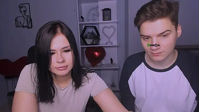 jeren smile online show from November 11, 2025, 8:09 pm