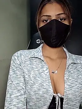 Isha Sax online show from February 21, 2026, 5:52 am