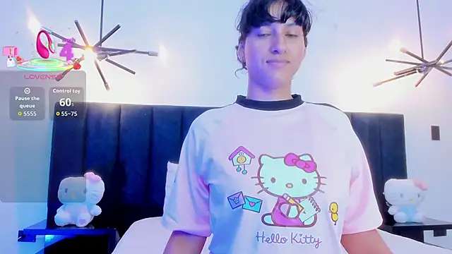 niia7 online show from September 26, 2025, 7:40 pm