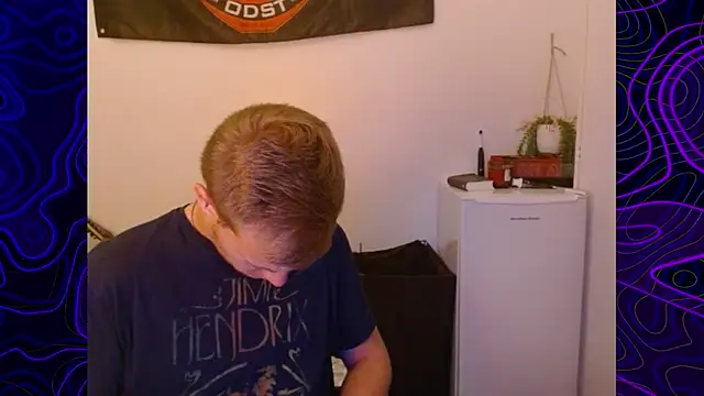 lustylyndon online show from September 12, 2025, 4:45 am