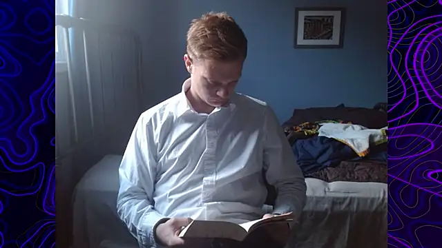 lustylyndon online show from October 17, 2025, 2:52 pm