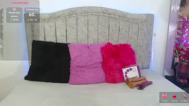 Snapshot of jazminslut chatting on November 4, 2025, 1:16 am jazminslut online show from November 4, 2025, 1:16 am