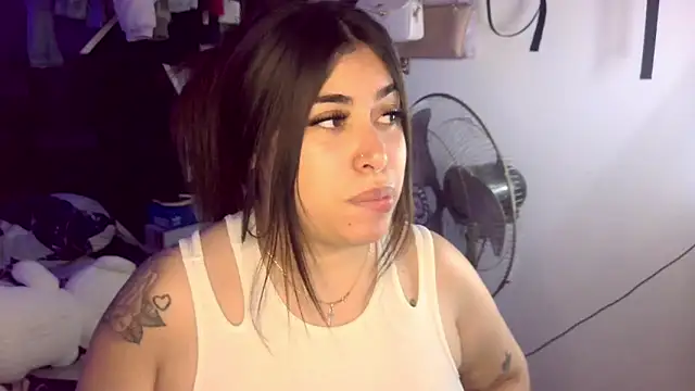 Snapshot of jazminslut chatting on January 12, 2026, 2:28 am jazminslut online show from January 12, 2026, 2:28 am