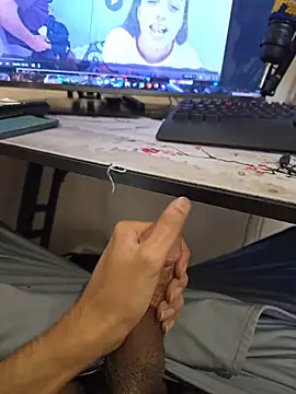 PakiStrokin online show from November 8, 2025, 2:17 pm