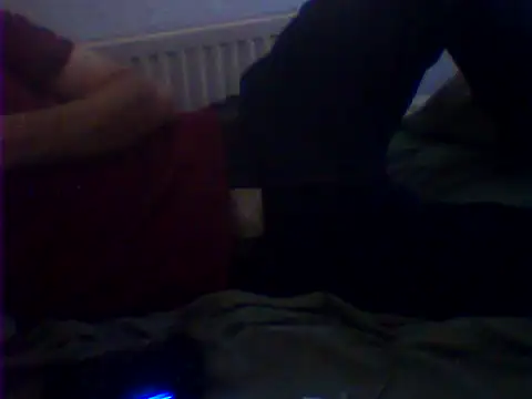 Snapshot of rimbaud77 chatting on October 11, 2025, 2:04 pm rimbaud77 online show from October 11, 2025, 2:04 pm