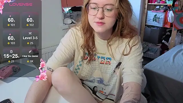 urstripchatgf online show from September 26, 2025, 9:35 am