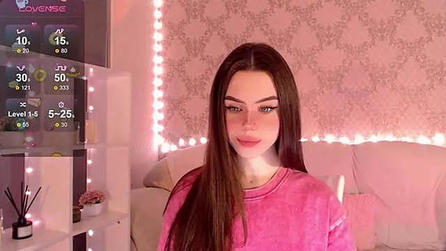 HolyMiax online show from October 19, 2025, 3:40 am