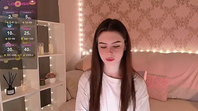 HolyMiax online show from April 19, 2026, 3:39 am