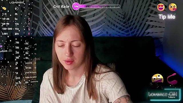 ChristyCrayme online show from April 30, 2026, 9:41 pm