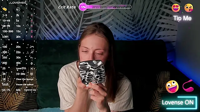 ChristyCrayme online show from May 1, 2026, 10:14 pm