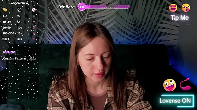 ChristyCrayme online show from May 27, 2026, 10:07 pm