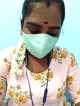 Snapshot of Tamil_riyalini12 chatting on September 25, 2025, 12:31 pm Tamil riyalini12 online show from September 25, 2025, 12:31 pm