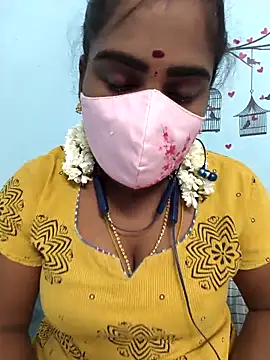 Snapshot of Tamil_riyalini12 chatting on October 4, 2025, 6:06 pm Tamil riyalini12 online show from October 4, 2025, 6:06 pm