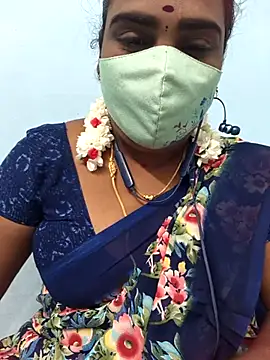 Snapshot of Tamil_riyalini12 chatting on October 24, 2025, 7:27 am Tamil riyalini12 online show from October 24, 2025, 7:27 am