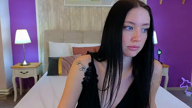 Ivanna  Rose online show from October 2, 2025, 4:41 am