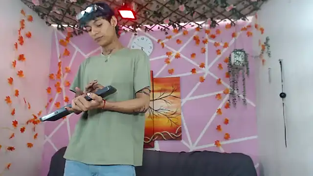 Snapshot of Bastian_boyshot77 chatting on October 5, 2025, 7:45 pm Bastian boyshot77 online show from October 5, 2025, 7:45 pm