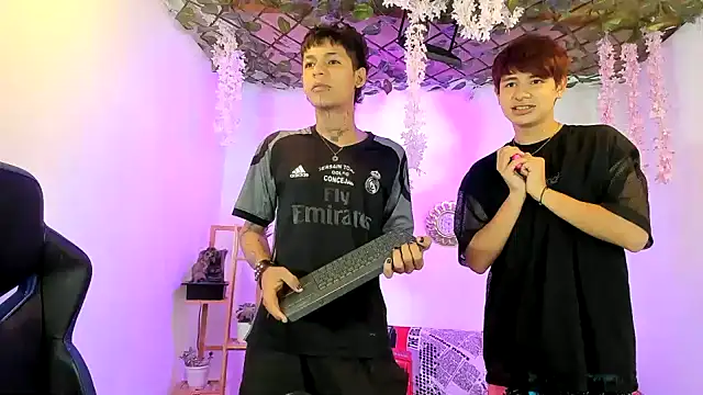 Snapshot of Bastian_boyshot77 chatting on January 11, 2026, 2:22 pm Bastian boyshot77 online show from January 11, 2026, 2:22 pm