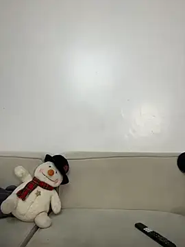 Lil-shawrie online show from September 8, 2025, 7:35 pm